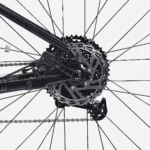 VTT-electrique-Nakamura-E-Summit-940-1-compressed.jpg