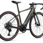 Velo-Gravel-electrique-Giant-Revolt-E-1-compressed.jpg