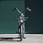 Velo-cargo-electrique-Moustache-Lundi-20-Cargo-3-6-compressed.jpg
