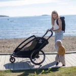 hamax-breeze-navy-bike-trailer-stroller-sunscreen-1663451.webp