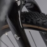 velo-gravel-genesis-croix-de-fer-titane-1.jpg