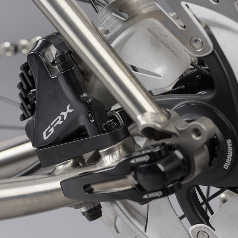 velo-gravel-genesis-croix-de-fer-titane-7.jpg